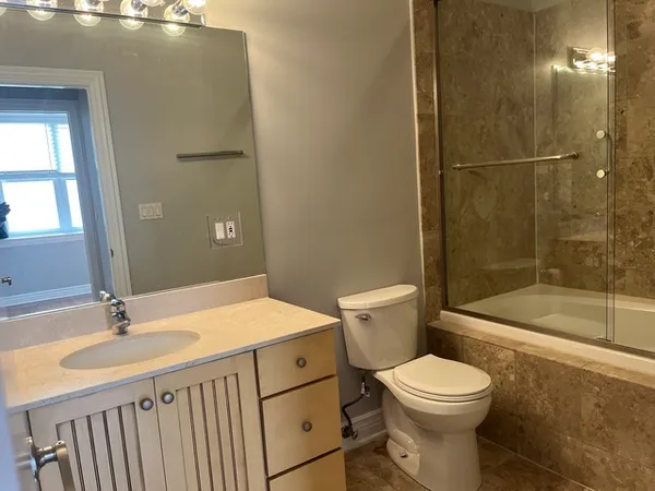 $825,000 | 334 North Jefferson Street, Unit A, Chicago, IL 60661