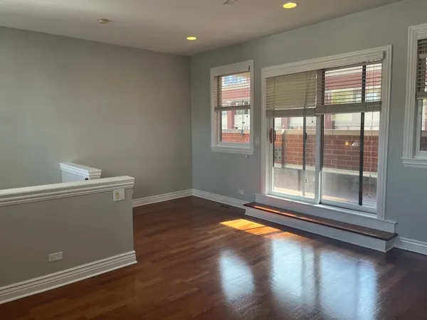 $825,000 | 334 North Jefferson Street, Unit A, Chicago, IL 60661