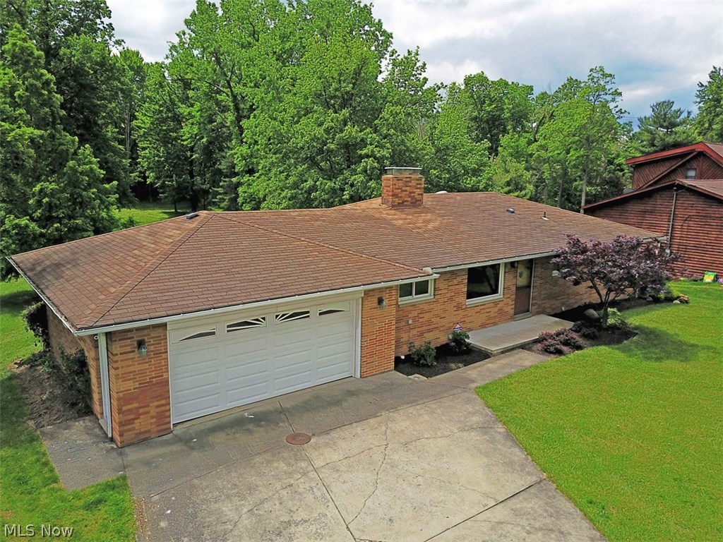 15401 Albion Road Strongsville, OH 44136 - Photo 1 of 28 Gallery Image 1