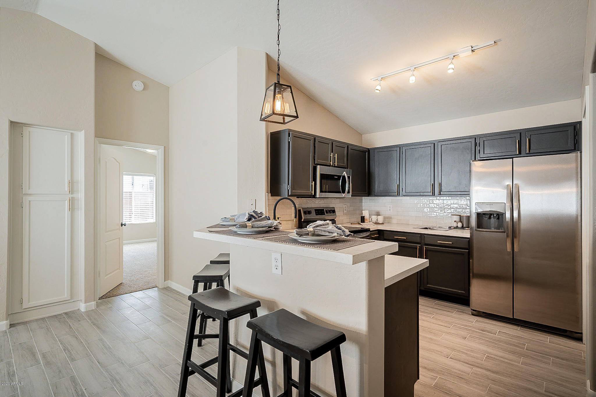 4163 East Pecan Road Phoenix, AZ 85040 - Photo 12 of 32 Pecan-15
