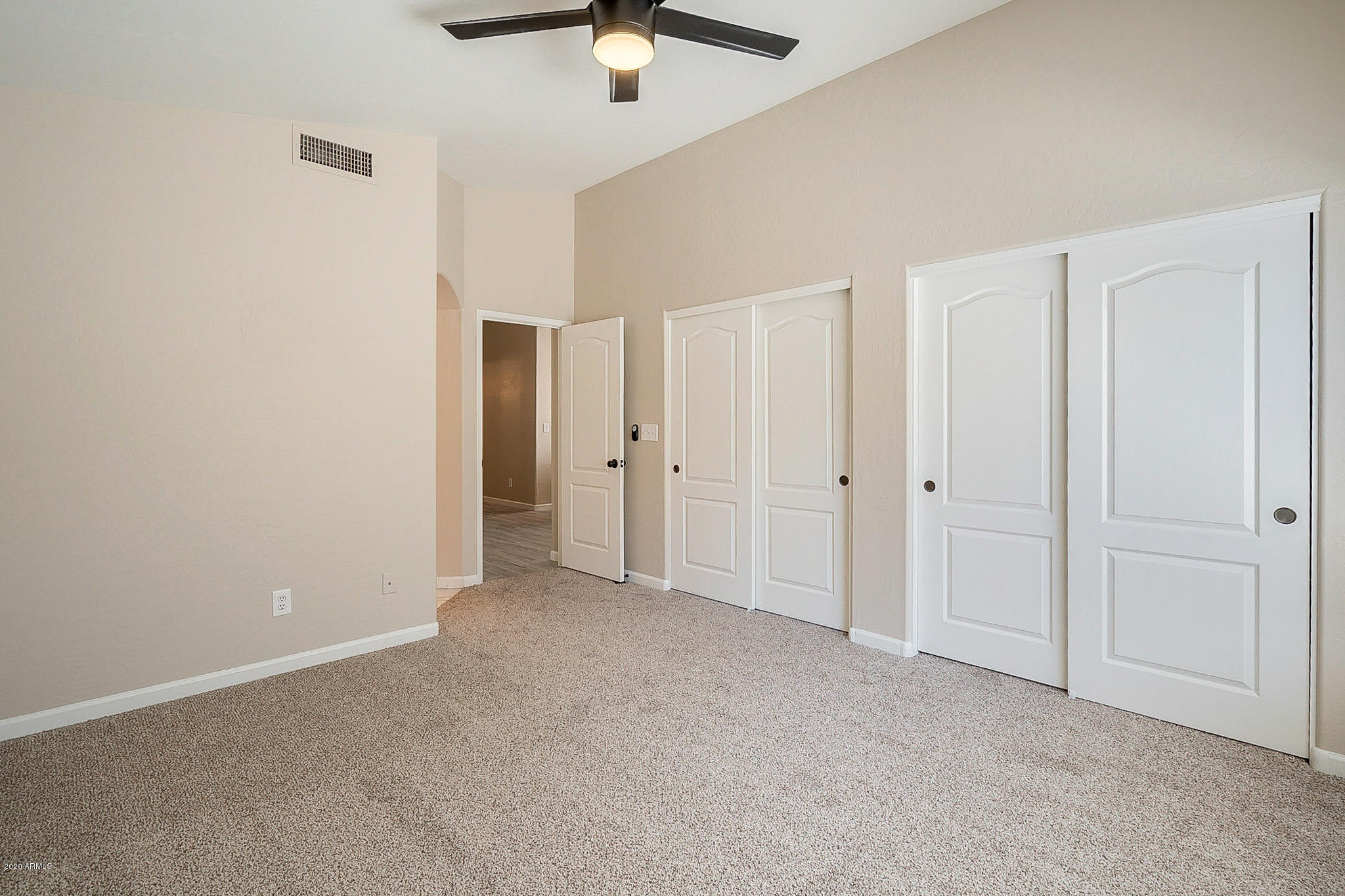 4163 East Pecan Road Phoenix, AZ 85040 - Photo 18 of 32 Master Suite