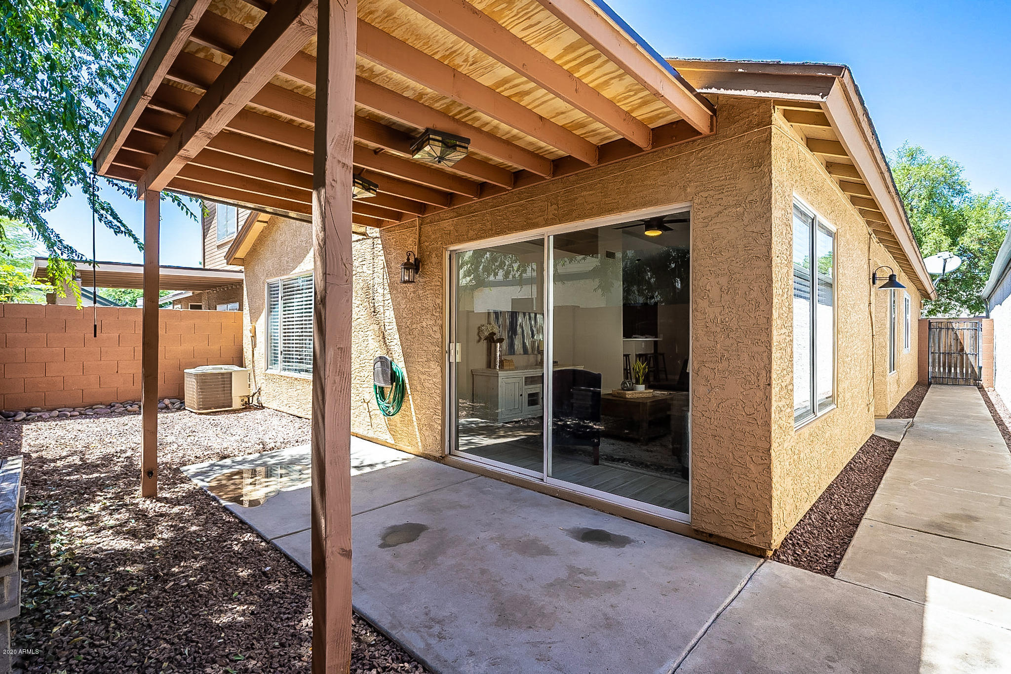 4163 East Pecan Road Phoenix, AZ 85040 - Photo 29 of 32 Pecan-34