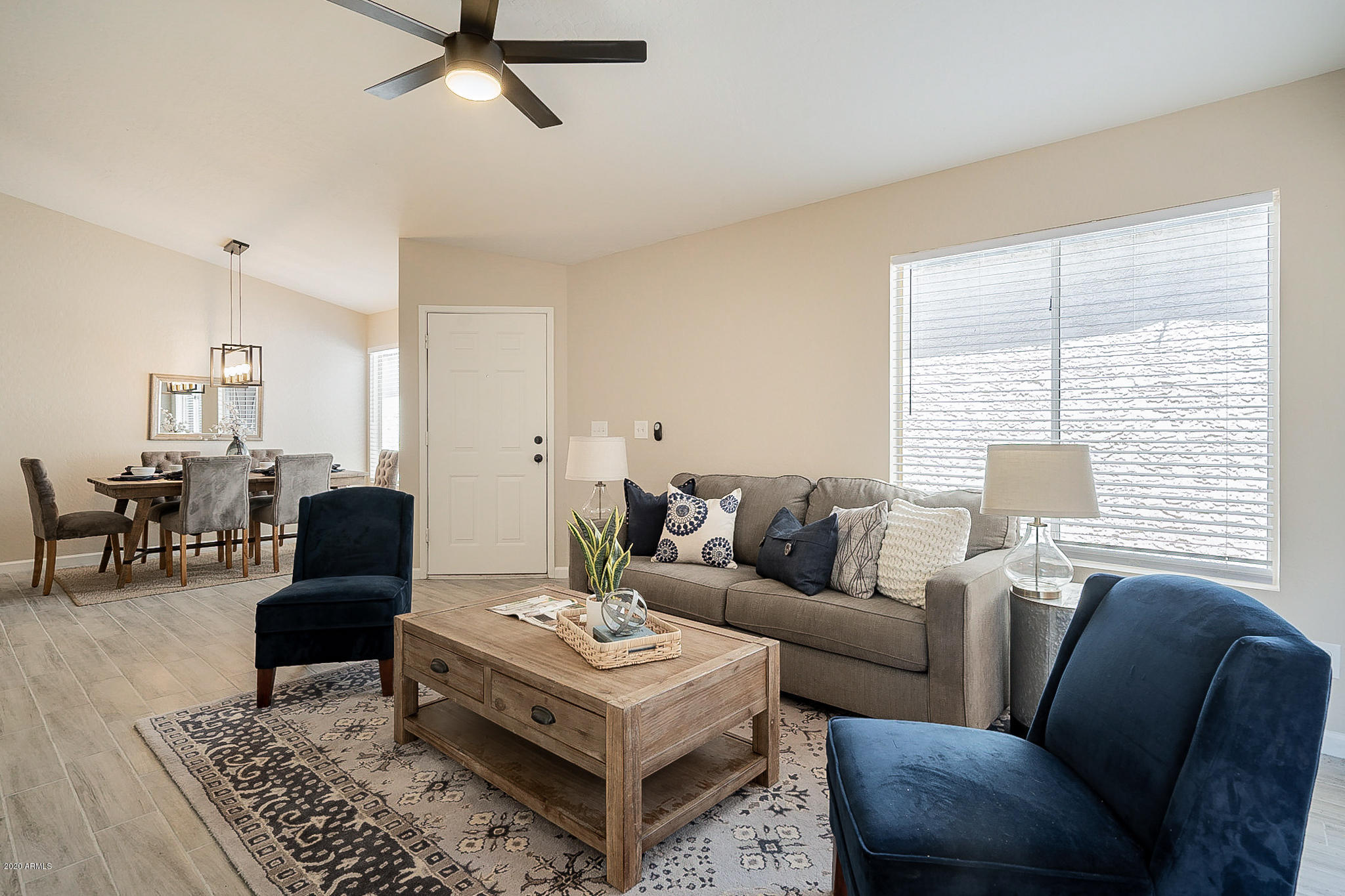 4163 East Pecan Road Phoenix, AZ 85040 - Photo 9 of 32 Pecan-12