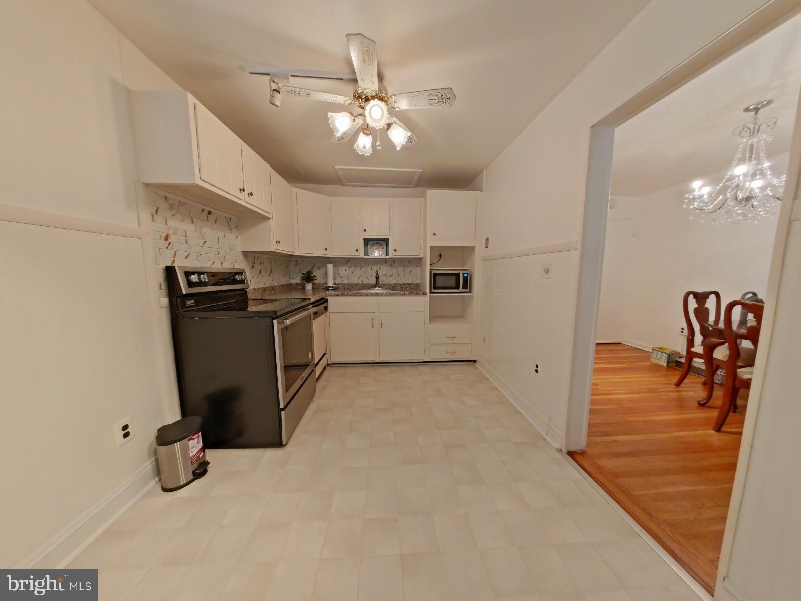 1335 Elson Road Brookhaven, PA 19015 - Photo 8 of 27 Kitchen