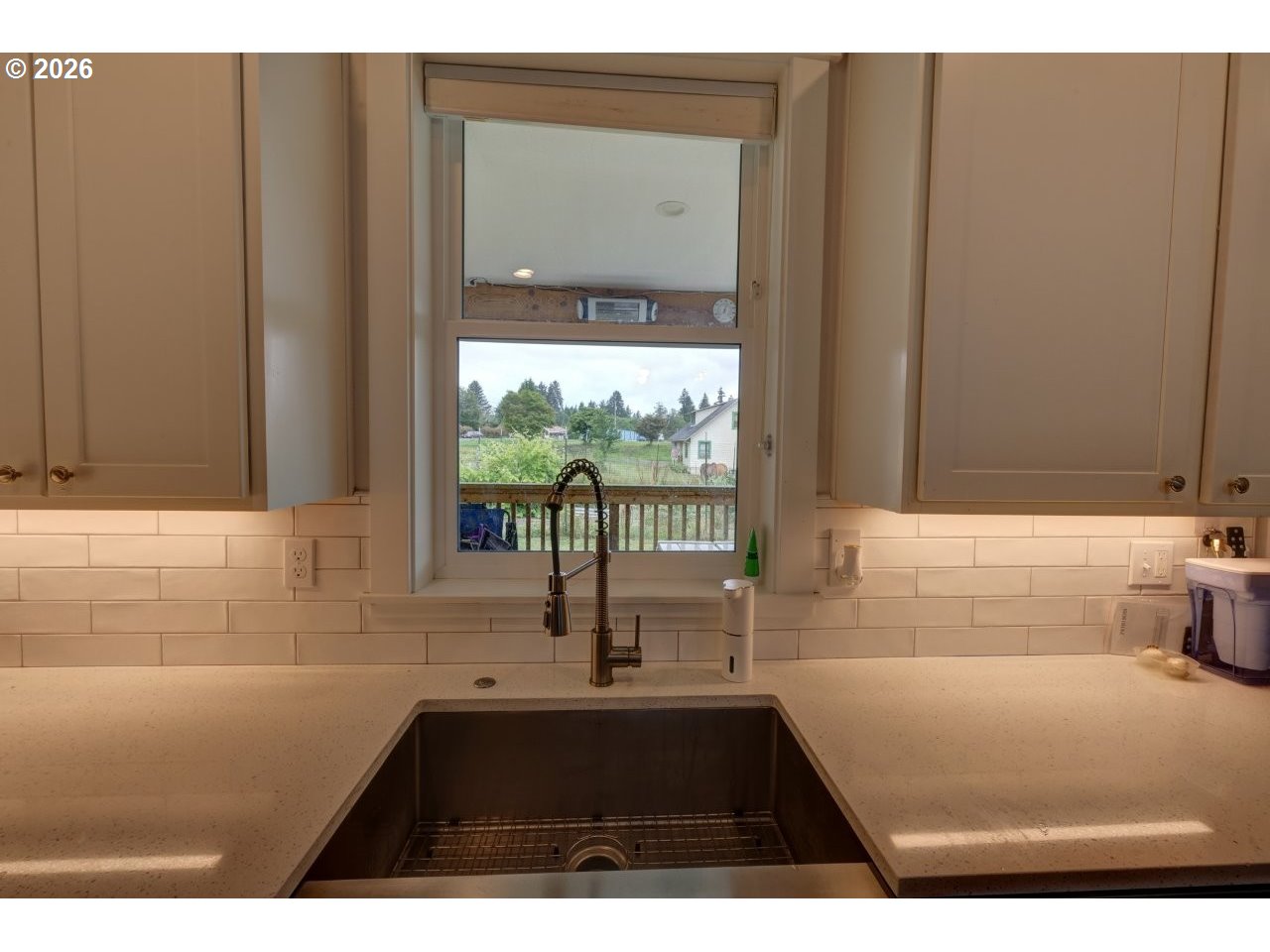 92648 Waldbom Road Astoria, OR 97103 - Photo 12 of 45