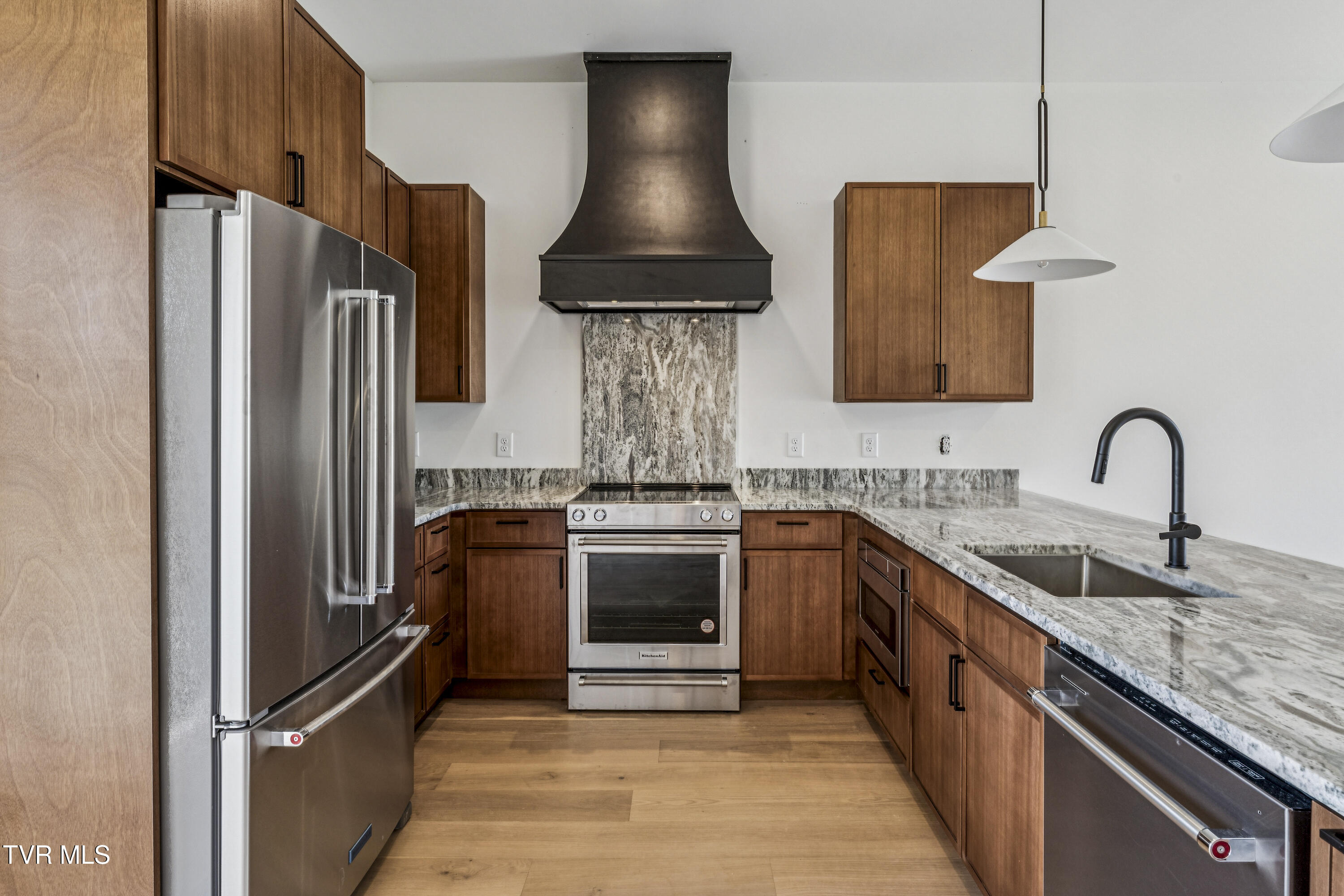 1533 Pactolas Road, Unit 107 Johnson City, TN 37604 - Photo 8 of 52 Pactolas1-6
