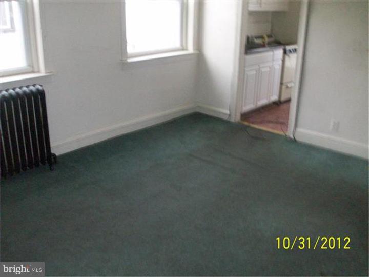 165 Wellington Road Upper Darby, PA 19082 - Photo 5 of 8 Unit #2