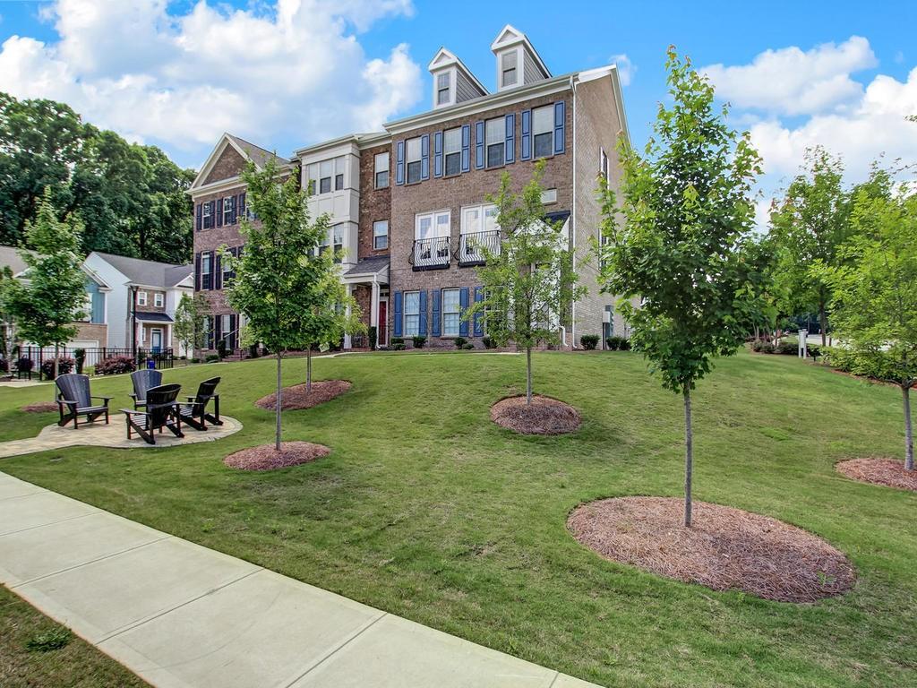 1955 Golden Gate Lane Decatur, GA 30033 - Photo 1 of 1
