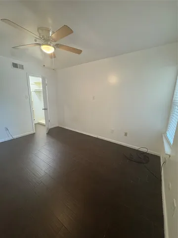 $2,000 | 7838 Vickijohn Drive, Houston, TX 77071