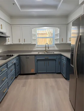 $2,000 | 7838 Vickijohn Drive, Houston, TX 77071