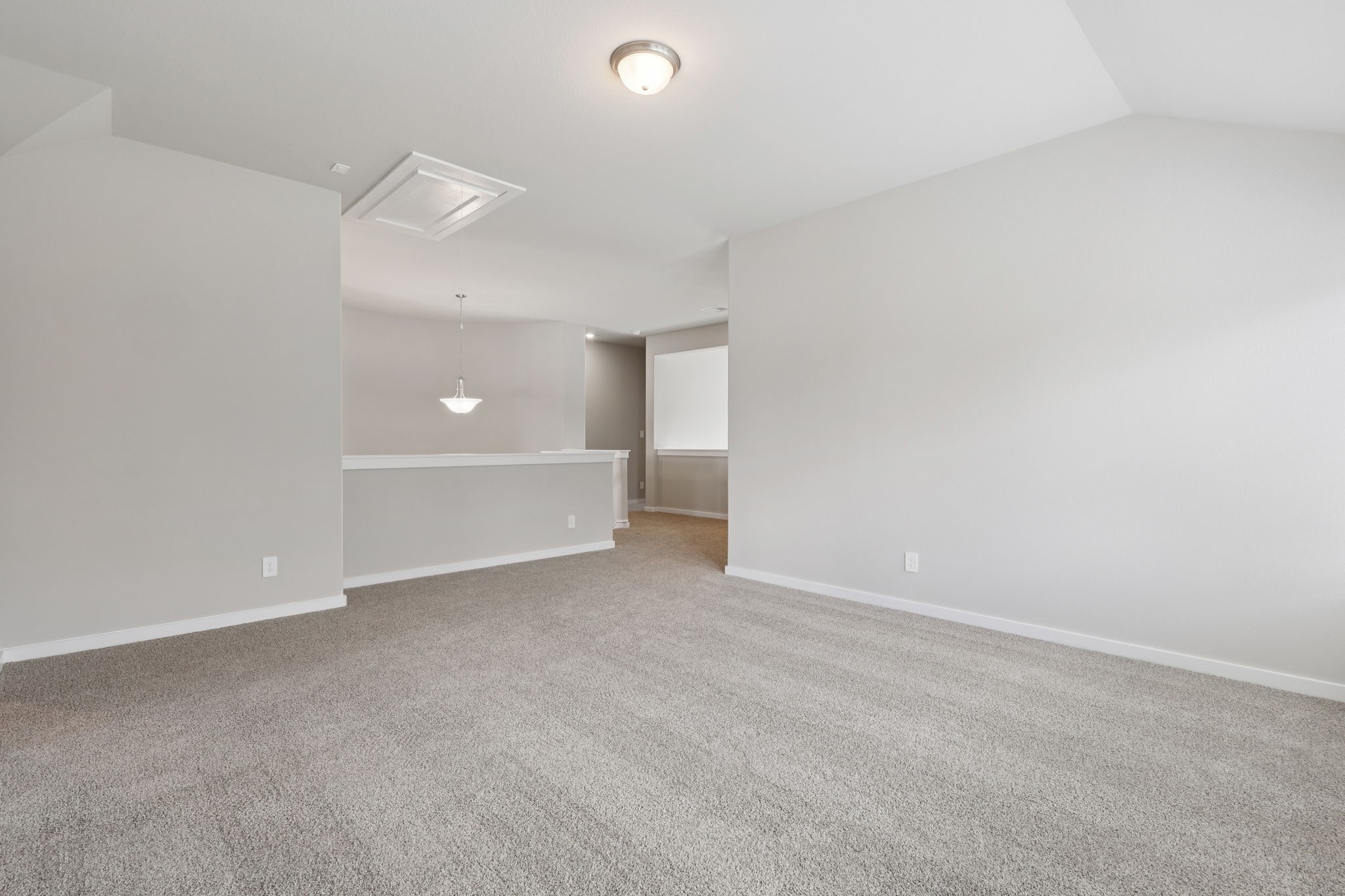 5710 Chamberlain Crossing Rosenberg, TX 77471 - Photo 24 of 37 Photo is not of the actual home, but is an inspirational photo of builder’s model home and may depict options, furnishings, and/or decorator features that are not included