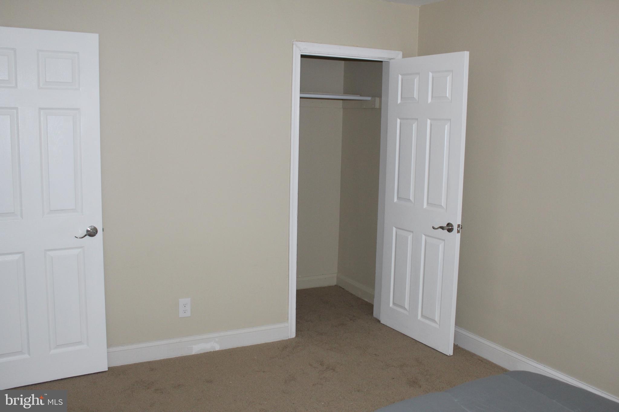 1624 Heathfield Road Baltimore, MD 21239 - Photo 23 of 46