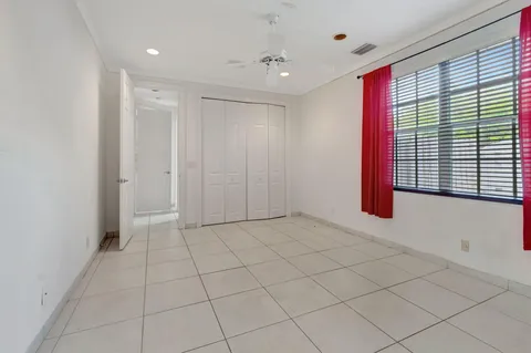 $999,000 | 9152 Long Lake Palm Drive, Boca Raton, FL 33496