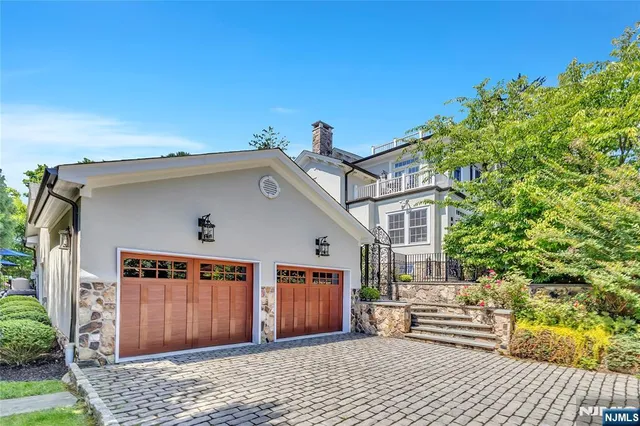 $2,750,000 | 65 South Mountain Avenue, Montclair, NJ 07042