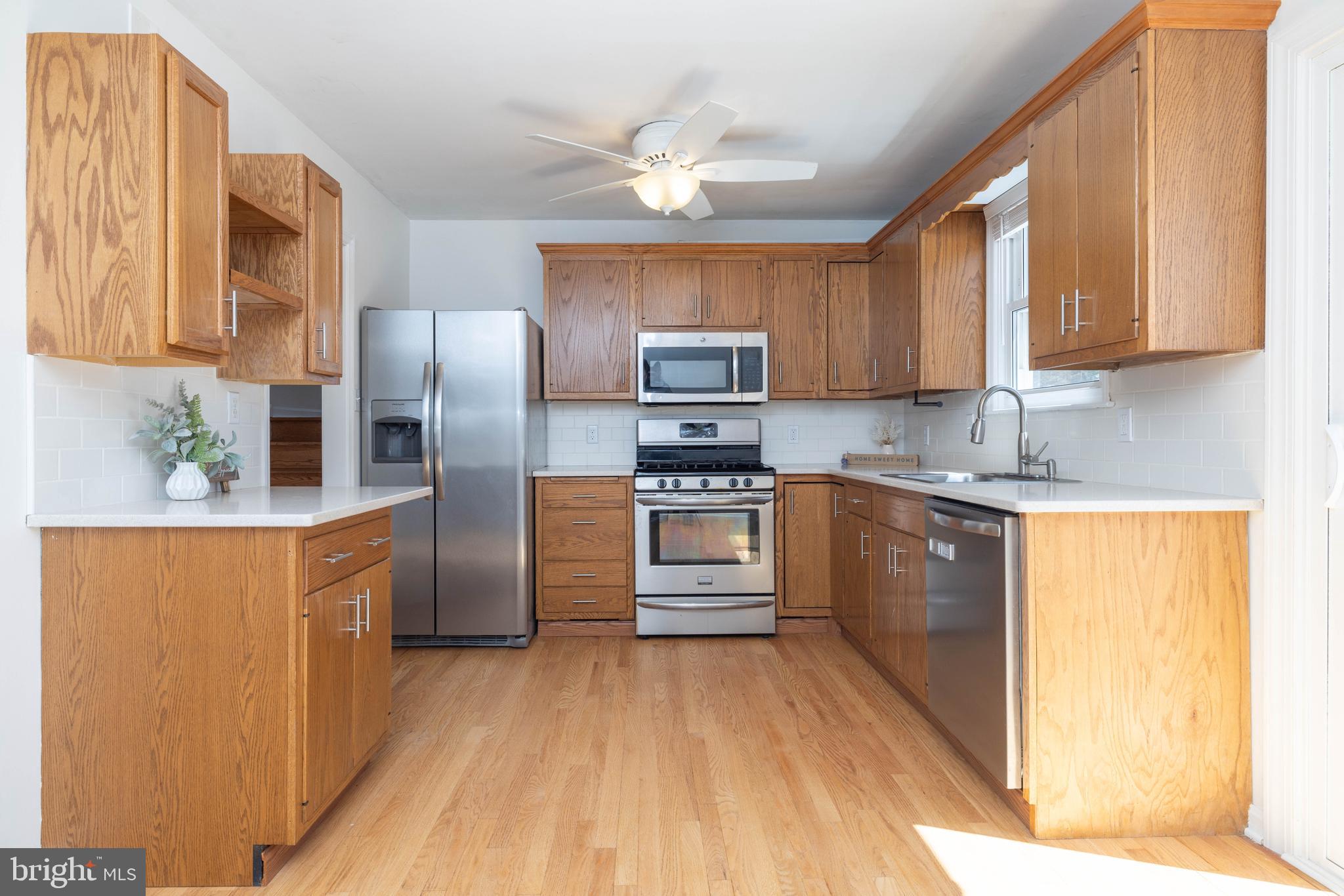 23 Ferncliff Road Newark, DE 19711 - Photo 10 of 42 Kitchen