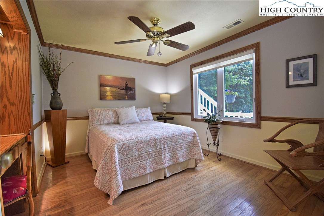 1107 Dewitt Barnett Road Banner Elk, NC 28604 - Photo 24 of 50 Gallery Image 24