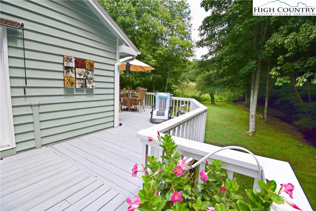 1107 Dewitt Barnett Road Banner Elk, NC 28604 - Photo 29 of 50 Gallery Image 29