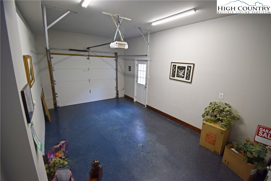 1107 Dewitt Barnett Road Banner Elk, NC 28604 - Photo 40 of 50 Gallery Image 40