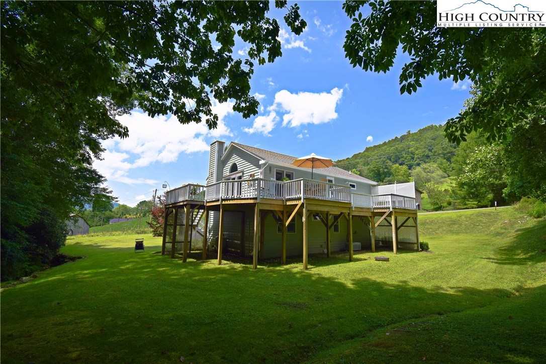 1107 Dewitt Barnett Road Banner Elk, NC 28604 - Photo 42 of 50 Gallery Image 42