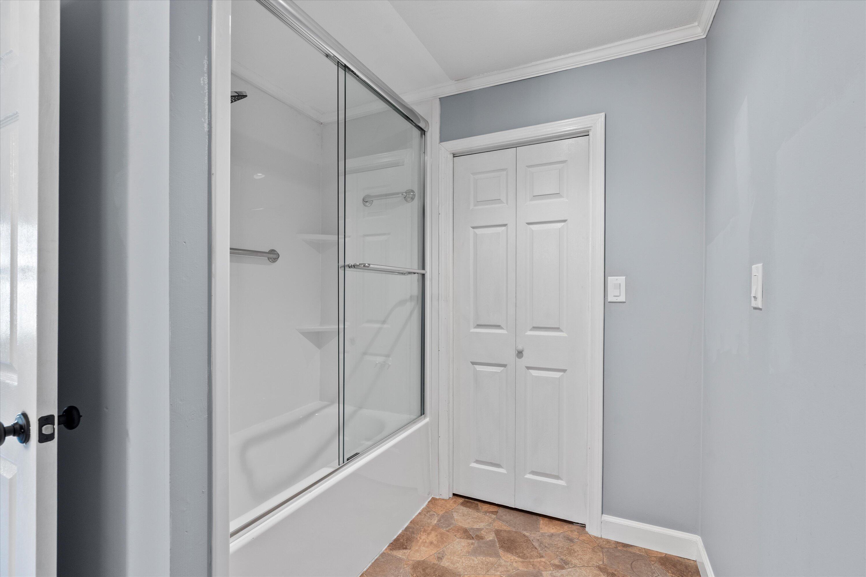 4203 Greenbriar Road Chattanooga, TN 37412 - Photo 17 of 25 19-DSC02261