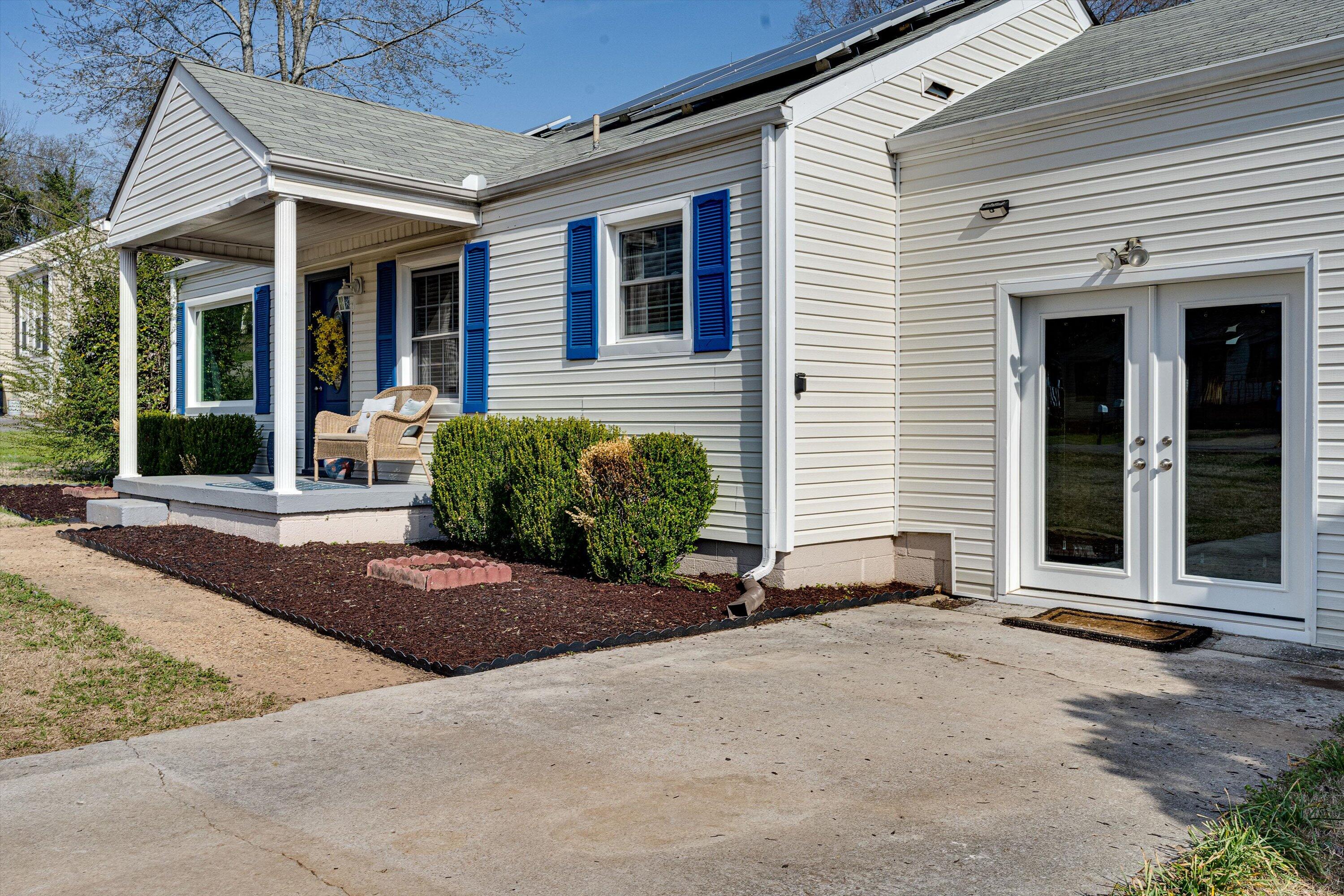 4203 Greenbriar Road Chattanooga, TN 37412 - Photo 3 of 25 03-4203 Greenbriar Rd-2