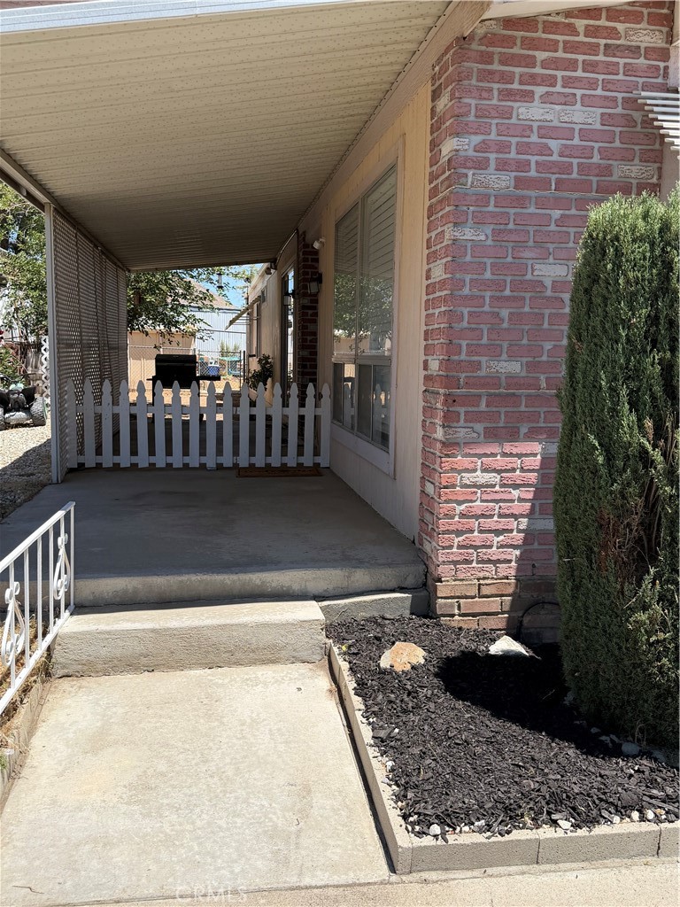 20683 Waalew Road, Unit B161 Apple Valley, CA 92307 - Photo 4 of 25
