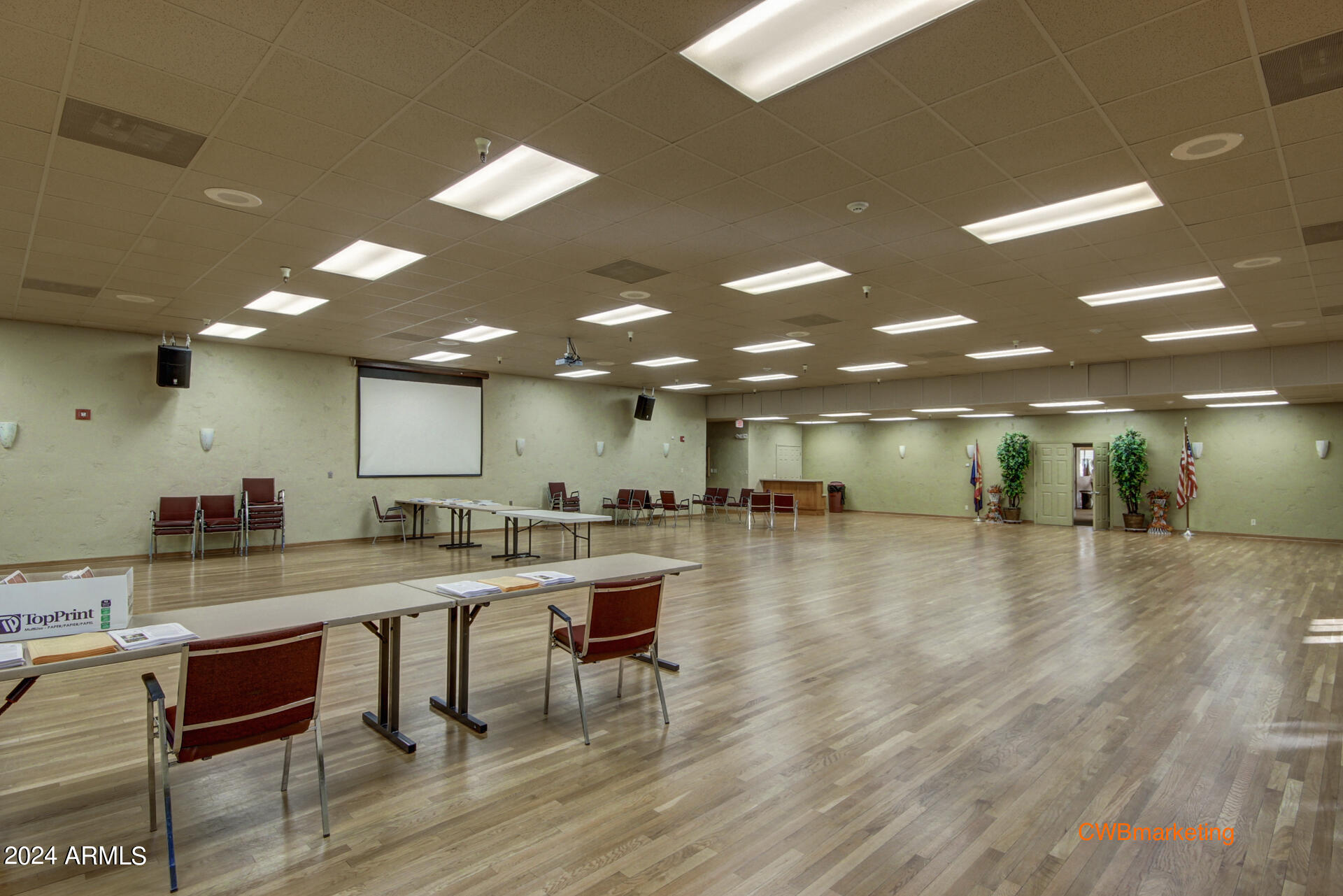 14300 West Bell Road, Unit 35 Surprise, AZ 85374 - Photo 40 of 49 Lsv multiroomcwb