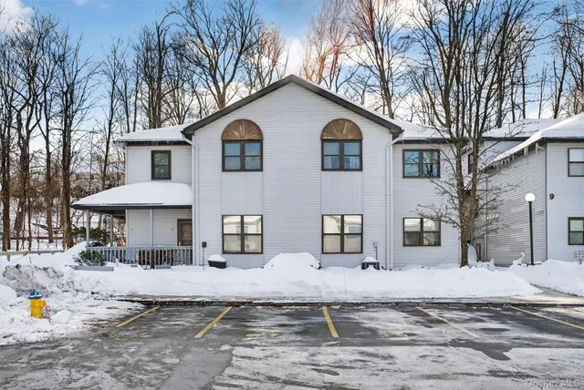 $355,000 | 37 Aldo Court, Monroe, NY 10950