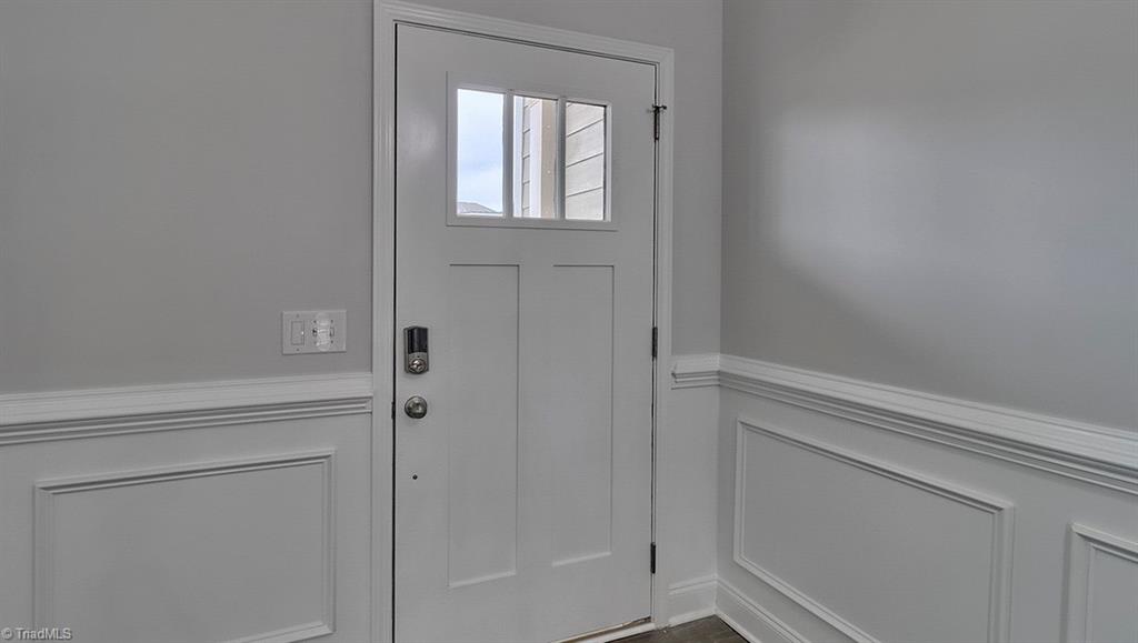 2084 Spring Wind Road Pfafftown, NC 27040 - Photo 2 of 41 Gallery Image 2