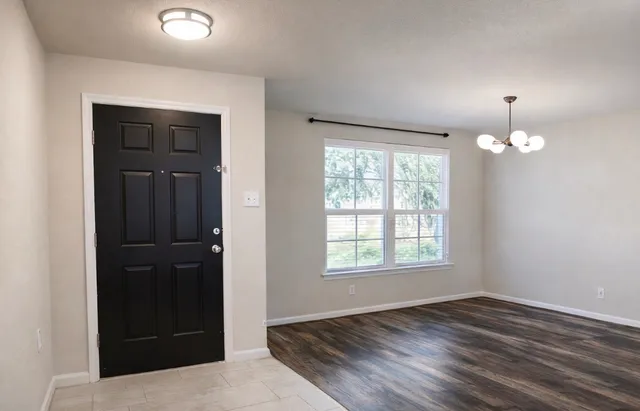 $1,850 | 1035 Auburn View Lane, Fresno, TX 77545