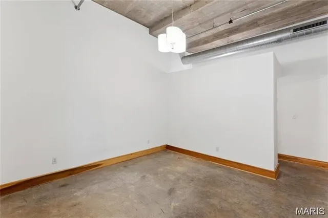 $144,900 | 2201 Locust Street, Unit 207, St. Louis, MO 63103