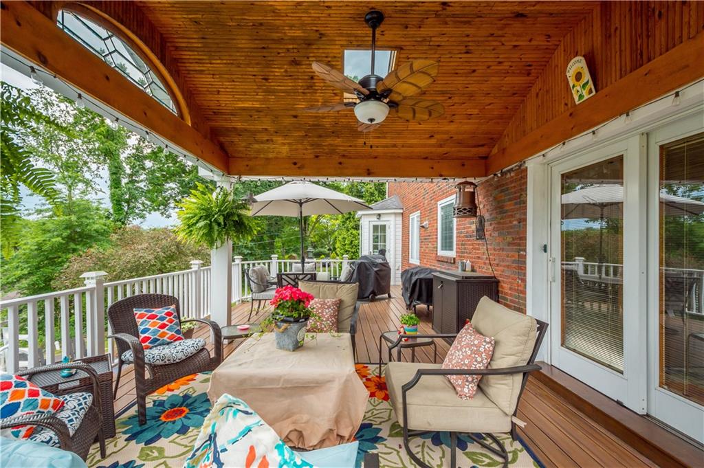 520 Miranda Road Pittsburgh, PA 15241 - Photo 3 of 22 Gallery Image 3