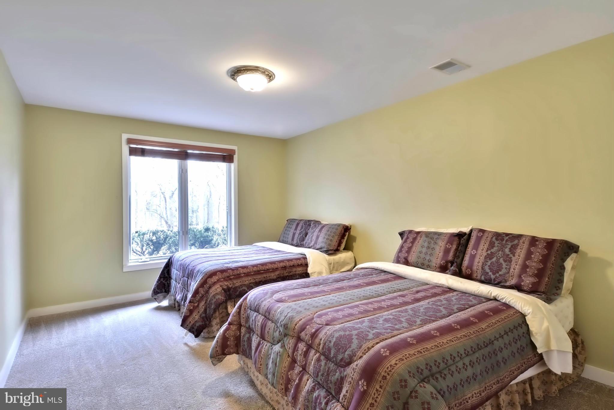 1102 Water Pointe Lane Reston, VA 20194 - Photo 23 of 29 Bedroom