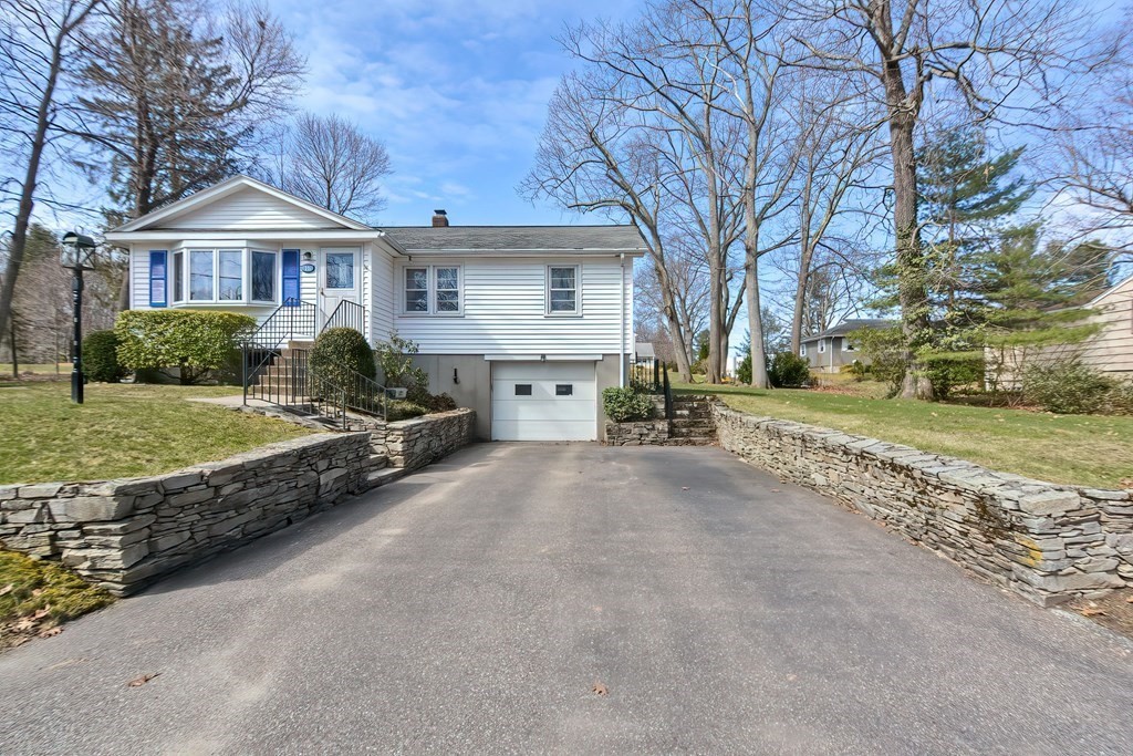 16 Tanglewood Road Paxton, MA 01612 - Photo 1 of 20 Gallery Image 1