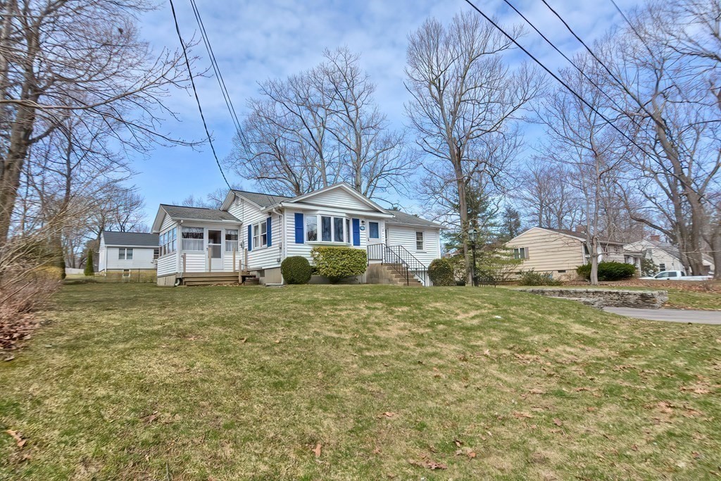 16 Tanglewood Road Paxton, MA 01612 - Photo 4 of 20 Gallery Image 4