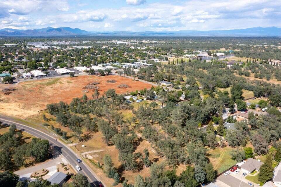 Shasta View Redding, CA 96002 - Photo 3 of 41 3