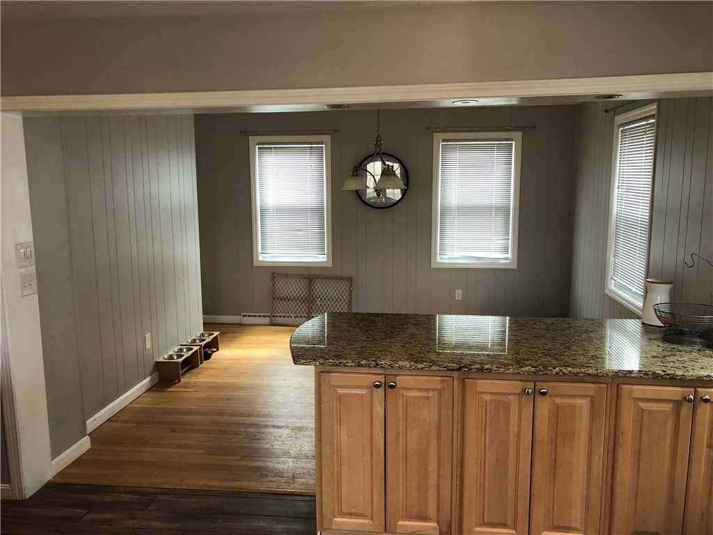 30 Overhill Road Warren, RI 02885 - Photo 6 of 22