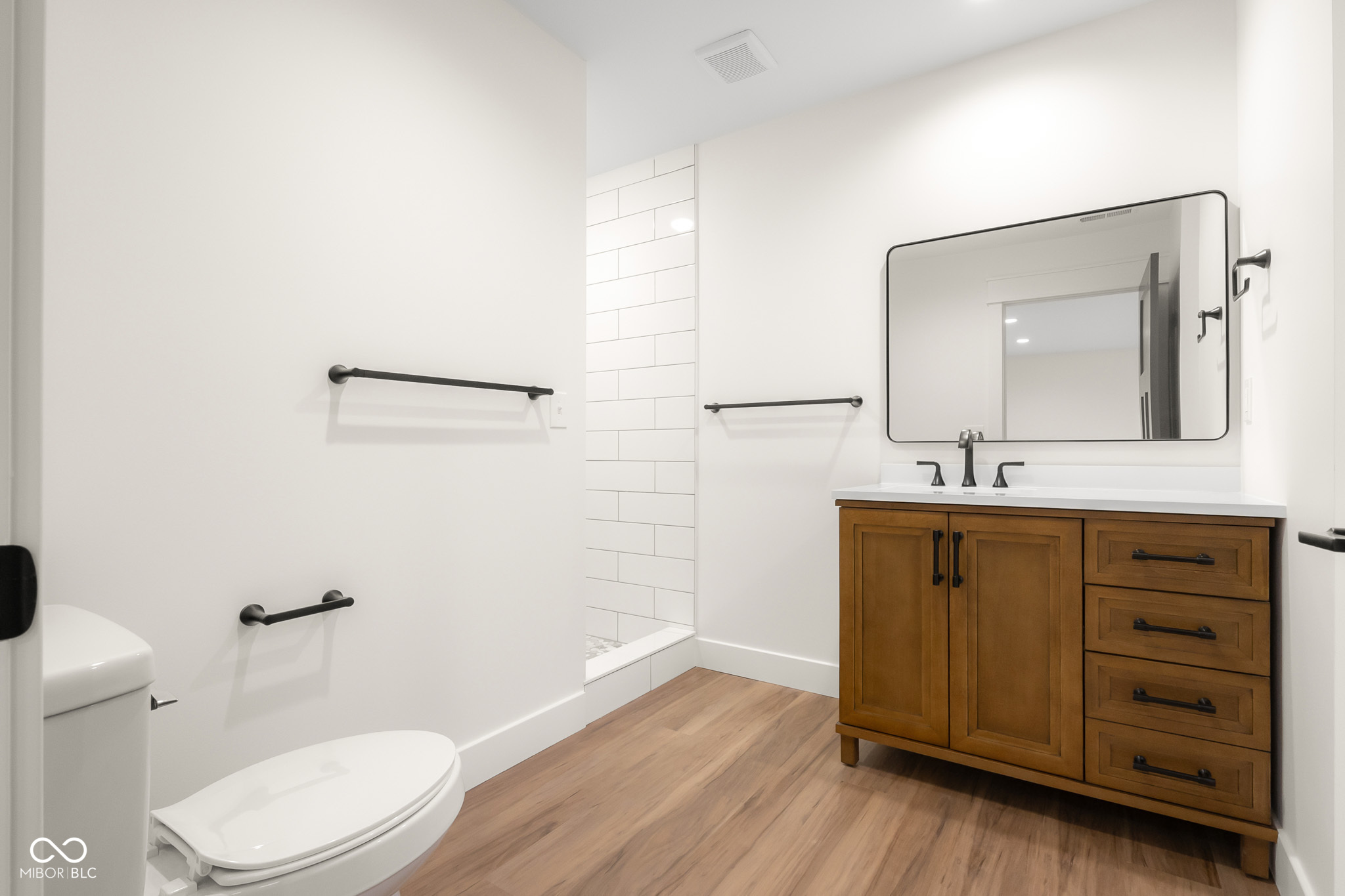 5166 Oak Ridge Trail Columbus, IN 47201 - Photo 37 of 68 Gallery Image 37