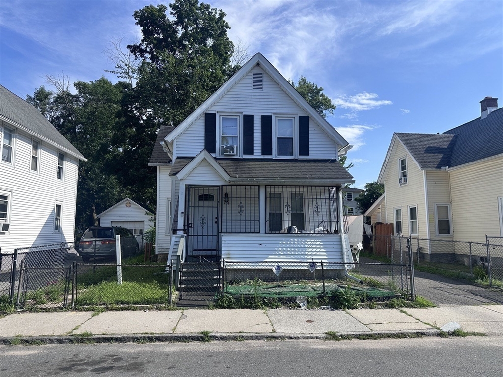 209 Tyler Street Springfield, MA 01109 - Photo 1 of 19 Gallery Image 1