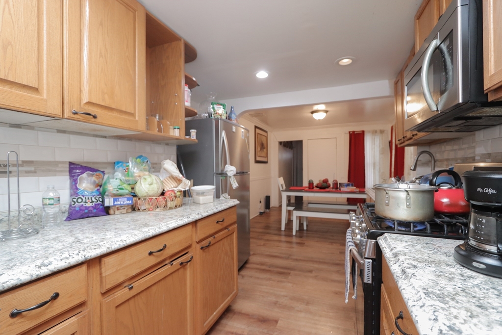209 Tyler Street Springfield, MA 01109 - Photo 18 of 19 Gallery Image 18