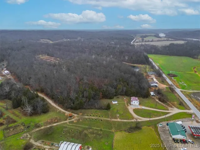 $225,000 | 883 Highway 17, Tuscumbia, MO 65082