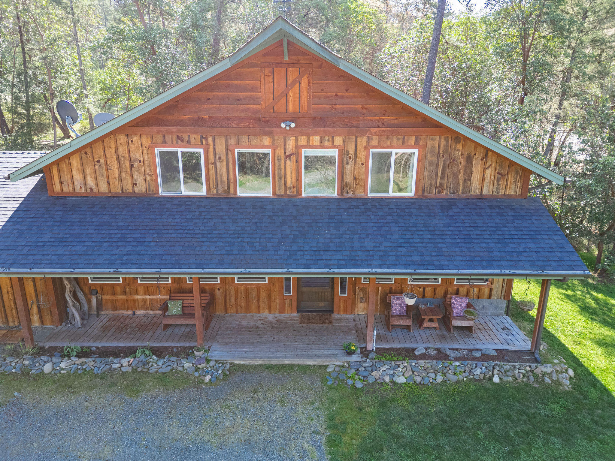267 Grays Creek Road Grants Pass, OR 97527 - Photo 2 of 72