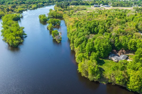 $699,000 | 2611 Bay Shore Drive, Wausau, WI 54401