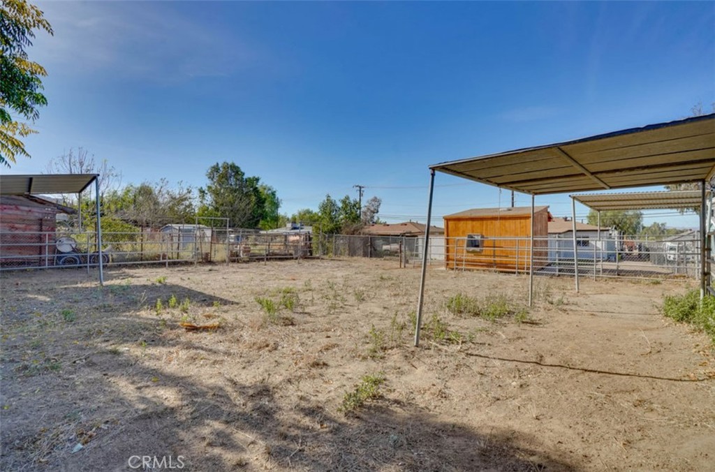 4141 California Norco, CA 92860 - Photo 27 of 28 a view of a backyard