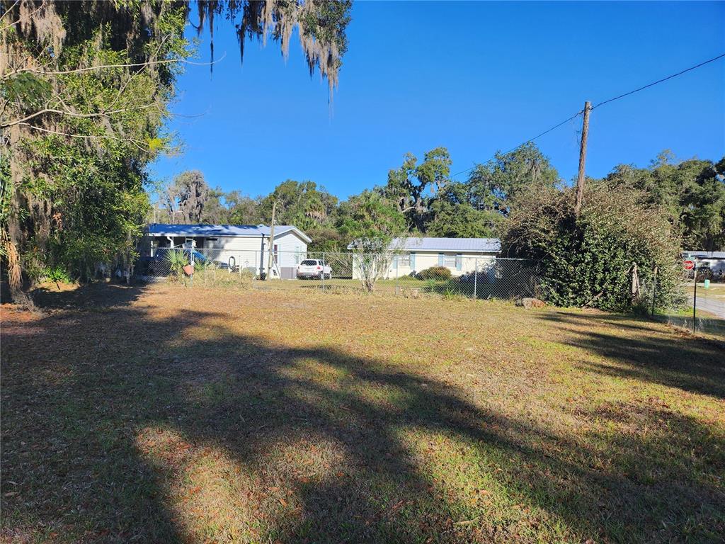 17174 Northeast 37th Court Citra, FL 32113 - Photo 11 of 57