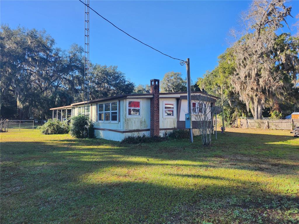 17174 Northeast 37th Court Citra, FL 32113 - Photo 13 of 57