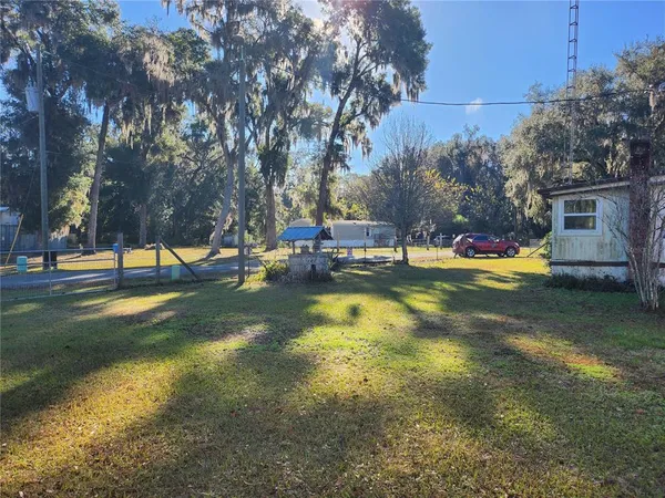 $95,000 | 17174 Northeast 37th Court, Citra, FL 32113