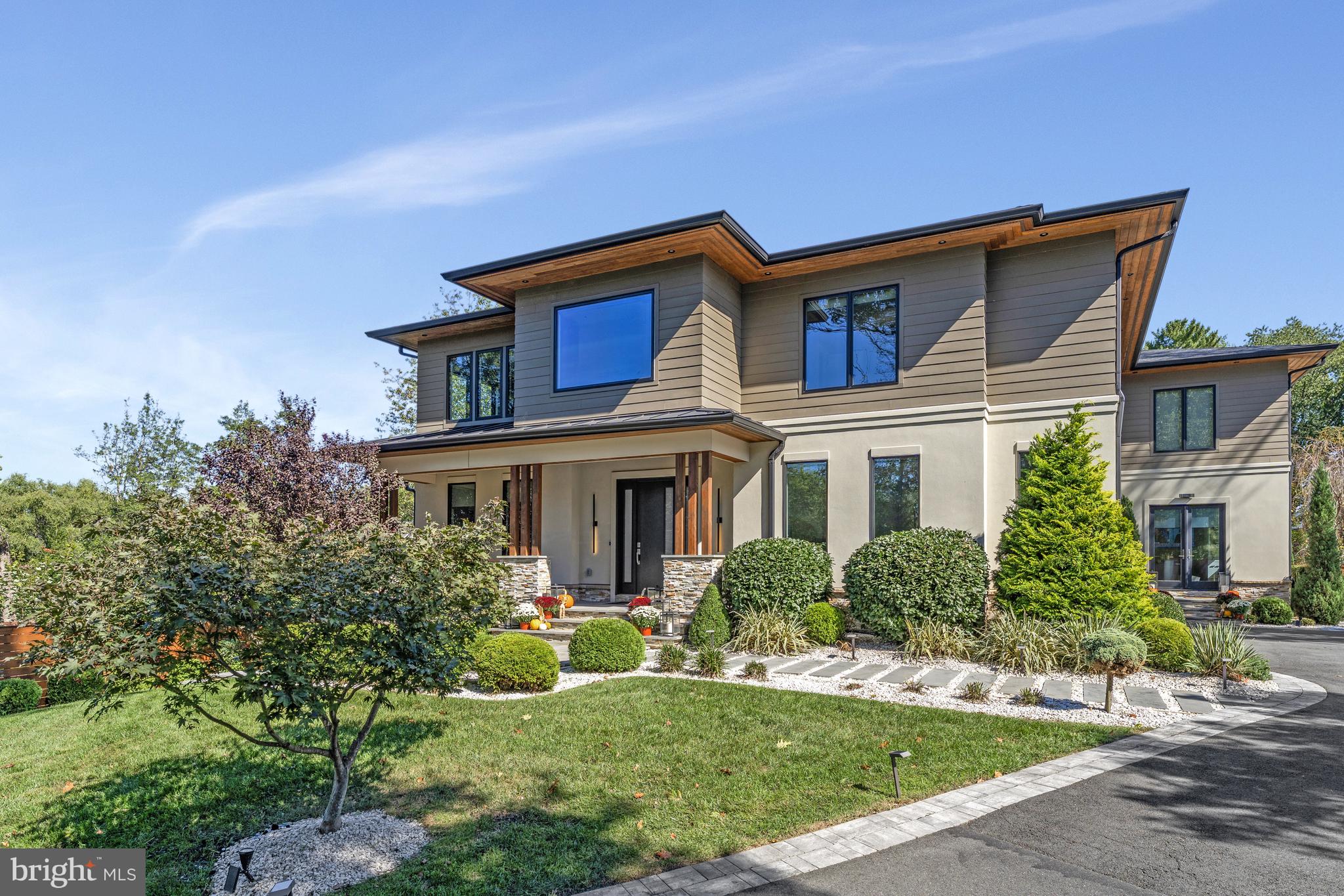 1549 Brookhaven Drive McLean, VA 22101 - Photo 2 of 53