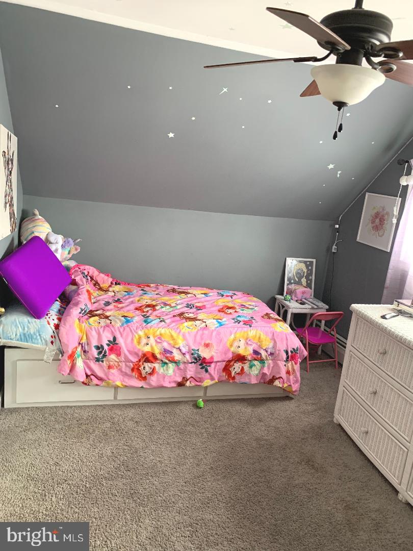 27 Middle Road Levittown, PA 19056 - Photo 19 of 22 Gallery Image 19