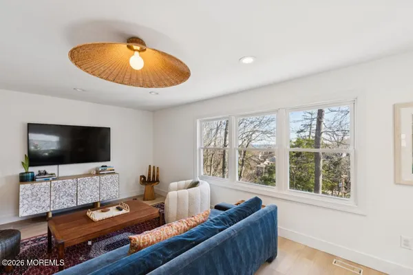 $699,000 | 2 South Peak Street, Highlands, NJ 07732